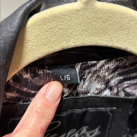 Guess black leather jacket - Picture 3 of 6